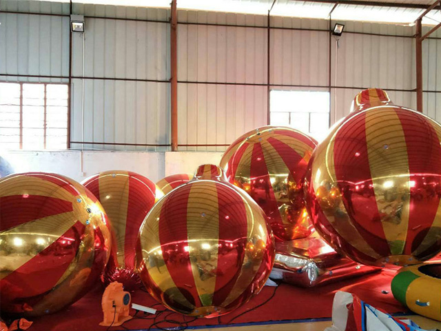厂家直销可定制充气镜面效果热气球商场装饰热气球模型广告装饰产品可充气反射装饰球