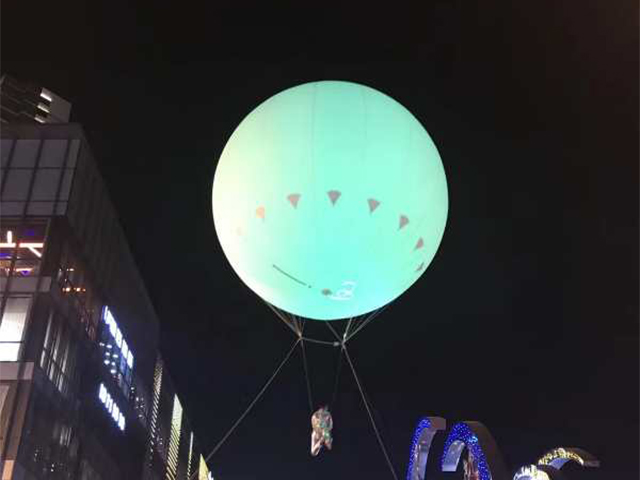 装饰带灯升空球广告充氦气PVC升空球
